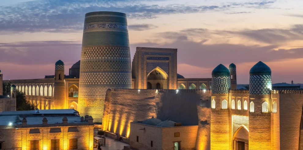 Guided city walking tour in khiva