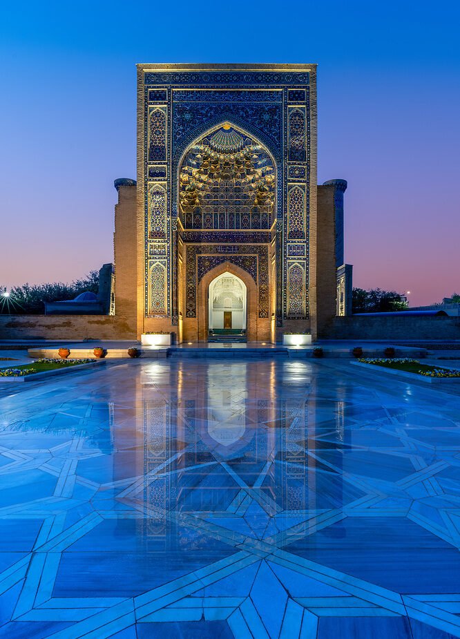 tour guide in uzbekistan