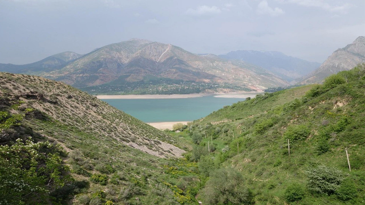 Chimgan & Charvak Tour from Tashkent